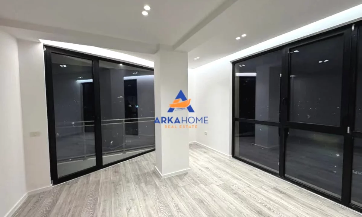 Shtepi me qera Apartament ne Tirane, 2+1, Mobilimi Bosh, pa mobiluar, Pagesa 1,085  Euro.