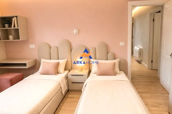 Shtepi me qera Apartament ne Tirane, 2+1, Mobilimi E mobiluar, Pagesa 1,000  Euro.