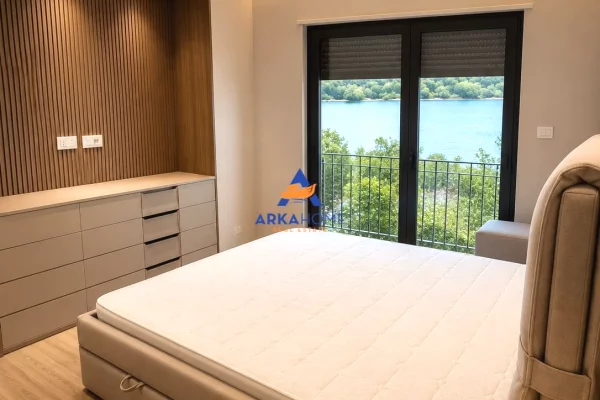 Shtepi me qera Apartament ne Tirane, 2+1, Mobilimi E mobiluar, Pagesa 1,000  Euro.