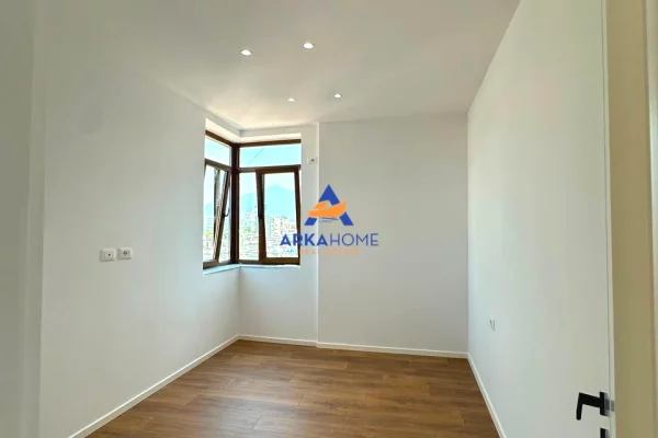 SHITET APARTAMENT 2+1+BALLKON "TE ISH STACIONI I FUNDIT I TIRANES SE RE" 198.000 EURO