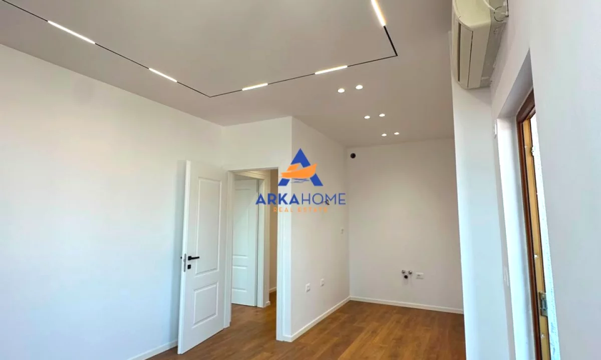 Shtepi ne shitje Apartament ne Tirane, 1+1, Mobilimi E mobiluar, Pagesa 143,000  Euro.