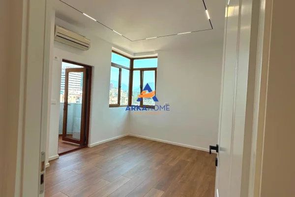 Shtepi ne shitje Apartament ne Tirane, 1+1, Mobilimi E mobiluar, Pagesa 143,000  Euro.