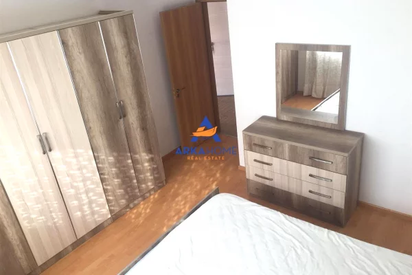 Shtepi me qera Apartament ne Tirane, 1+1, Mobilimi E mobiluar, Pagesa 543  Euro.