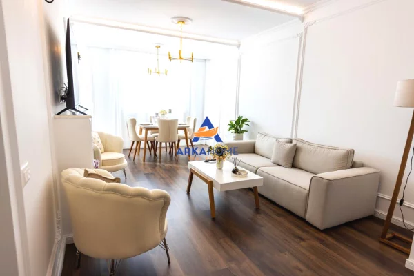JEPET APARTMENT ME QERA 1+1+BALLKON "ASTIR, VILA L" 57.000 LEKE