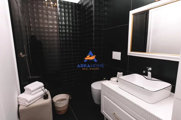 Shtepi me qera Apartament ne Tirane, 1+1, Mobilimi Bosh, pa mobiluar, Pagesa 60,000  Leke.