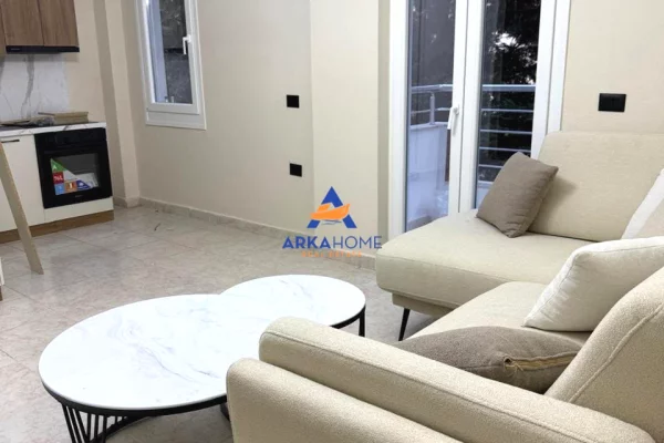 JEPET APARTMENT ME QERA 2+1+BALLKON "FRESK, AFER ME PASTICERI MELISA" 500 EURO