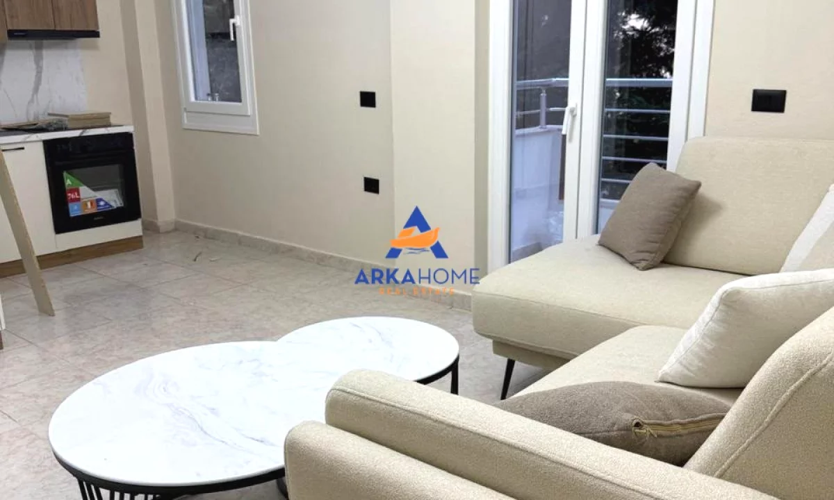 Shtepi me qera Apartament ne Tirane, 2+1, Mobilimi E mobiluar, Pagesa 500  Euro.