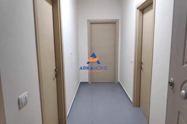 Shtepi me qera Apartament ne Tirane, 1+1, Mobilimi E mobiluar, Pagesa 600  Euro.