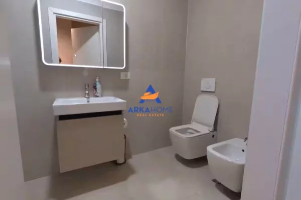 Shtepi me qera Apartament ne Tirane, 2+1, Mobilimi E mobiluar, Pagesa 1,000  Euro.
