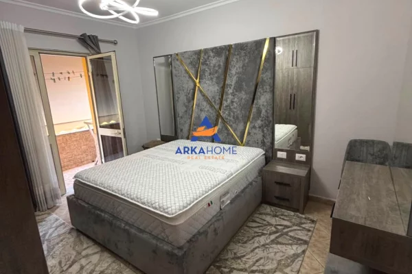 Shtepi me qera Apartament ne Tirane, 2+1, Mobilimi E mobiluar, Pagesa 760  Euro.