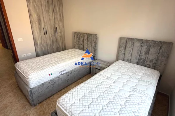 Shtepi me qera Apartament ne Tirane, 2+1, Mobilimi E mobiluar, Pagesa 760  Euro.