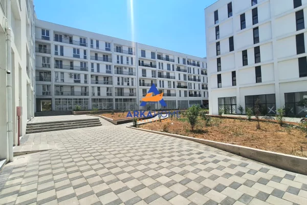 Shtepi me qera Apartament ne Tirane, 2+1, Mobilimi Pjeserisht e mobiluar, Pagesa 597  Euro.