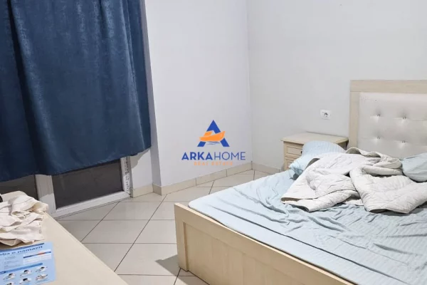 Shtepi me qera Apartament ne Tirane, 2+1, Mobilimi E mobiluar, Pagesa 600  Euro.