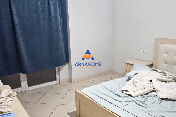 Shtepi me qera Apartament ne Tirane, 2+1, Mobilimi E mobiluar, Pagesa 600  Euro.