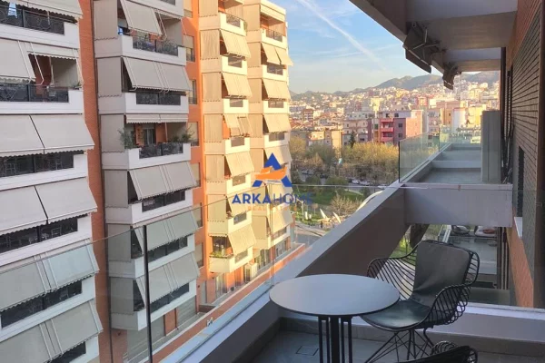 Shtepi me qera Apartament ne Tirane, 1+1, Mobilimi E mobiluar, Pagesa 1,304  Euro.