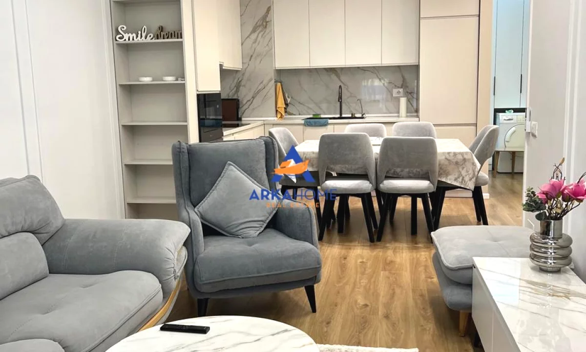 Shtepi me qera Apartament ne Tirane, 2+1, Mobilimi E mobiluar, Pagesa 760  Euro.