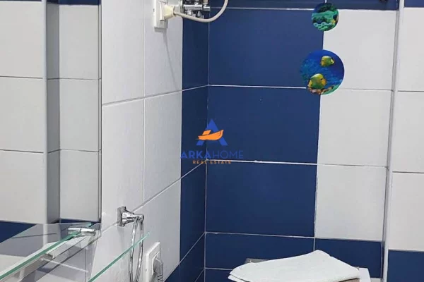 Shtepi me qera Apartament ne Tirane, 1+1, Mobilimi E mobiluar, Pagesa 652  Euro.