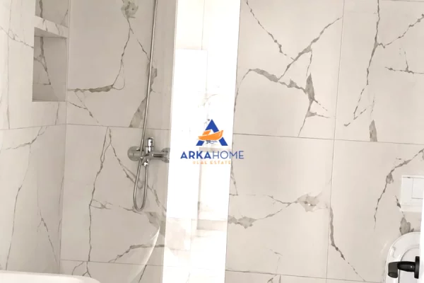 Shtepi me qera Apartament ne Tirane, 1+1, Mobilimi Pjeserisht e mobiluar, Pagesa 434  Euro.