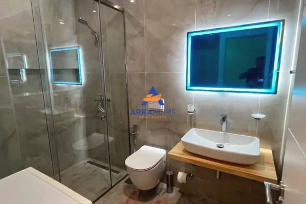 Shtepi me qera Apartament ne Tirane, 1+1, Mobilimi E mobiluar, Pagesa 650  Euro.