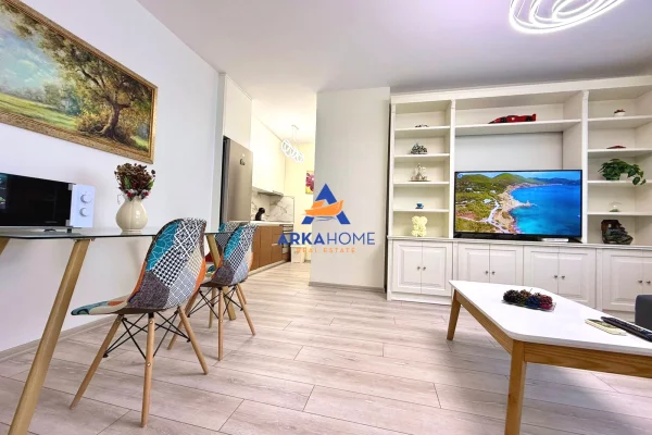 Shtepi me qera Apartament ne Tirane, 1+1, Mobilimi E mobiluar, Pagesa 900  Euro.