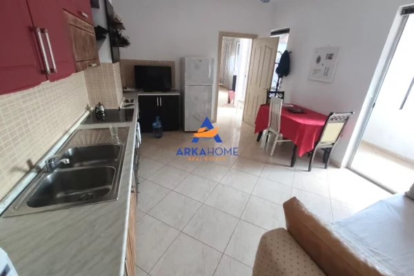 Shtepi me qera Apartament ne Tirane, 2+1, Mobilimi E mobiluar, Pagesa 760  Euro.