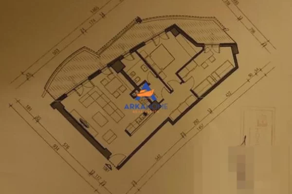 Shtepi ne shitje Apartament ne Tirane, 2+1, Mobilimi E mobiluar, Pagesa 344,756  Euro.