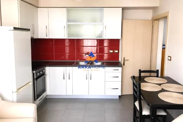 Shtepi me qera Apartament ne Tirane, 1+1, Mobilimi E mobiluar, Pagesa 489  Euro.