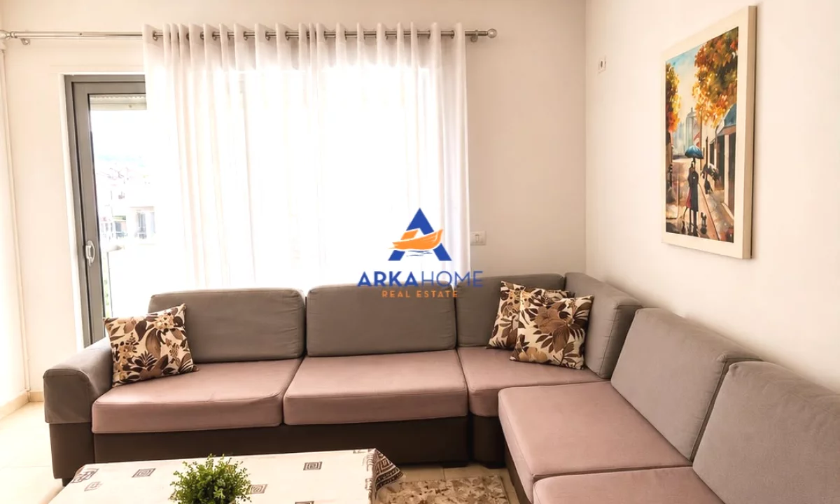 Shtepi me qera Apartament ne Tirane, 2+1, Mobilimi E mobiluar, Pagesa 760  Euro.
