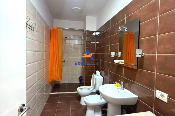 Shtepi me qera Apartament ne Tirane, 2+1, Mobilimi E mobiluar, Pagesa 760  Euro.