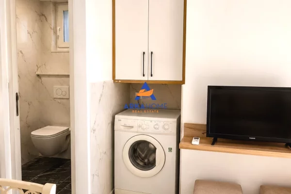 Shtepi me qera Apartament ne Tirane, Garsoniere, Mobilimi E mobiluar, Pagesa 434  Euro.