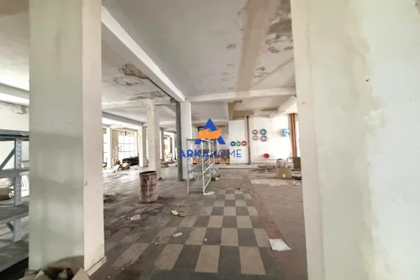 Ambient biznesi me qera 1+1 ne Tirane - 12,000 Euro