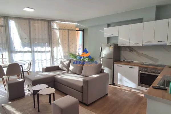 Shtepi me qera 1+1 ne Tirane - 652 Euro