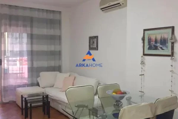 JEPET APARTAMENT ME QERA 1+1+BALLKON 