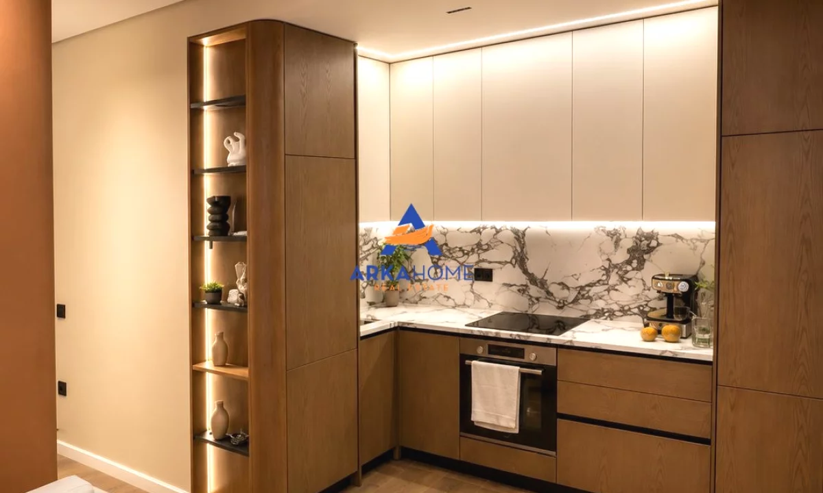 Shtepi ne shitje Apartament ne Tirane, 2+1, Mobilimi E mobiluar, Pagesa 219,058  Euro.