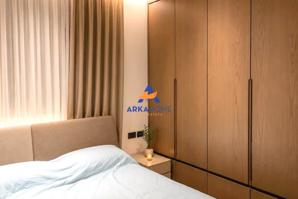 Shtepi ne shitje Apartament ne Tirane, 2+1, Mobilimi E mobiluar, Pagesa 219,058  Euro.