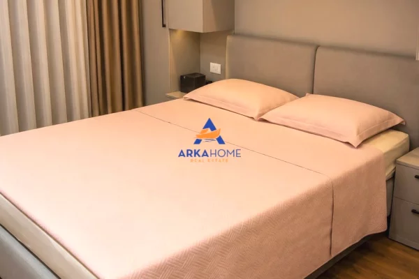 Shtepi ne shitje Apartament ne Tirane, 1+1, Mobilimi E mobiluar, Pagesa 170,000  Euro.