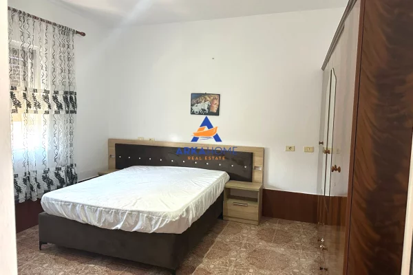 Shtepi me qera Apartament ne Tirane, 2+1, Mobilimi E mobiluar, Pagesa 500  Euro.