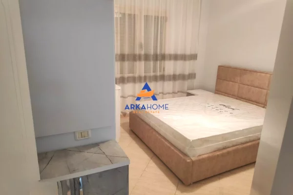 Shtepi me qera Apartament ne Tirane, 2+1, Mobilimi E mobiluar, Pagesa 543  Euro.