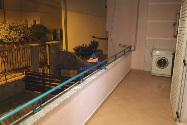Shtepi me qera Apartament ne Tirane, 2+1, Mobilimi E mobiluar, Pagesa 543  Euro.