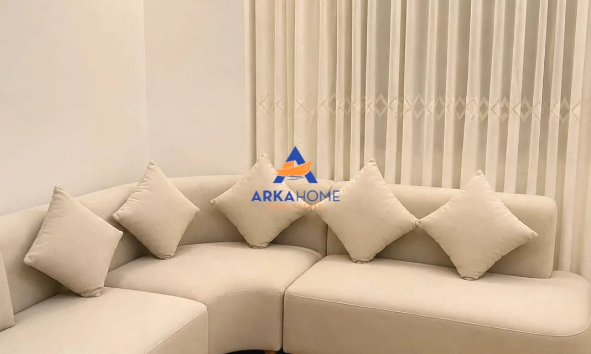 Shtepi me qera Apartament ne Tirane, 2+1, Mobilimi E mobiluar, Pagesa 652  Euro.