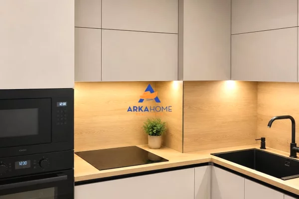 Shtepi me qera Apartament ne Tirane, 2+1, Mobilimi E mobiluar, Pagesa 652  Euro.