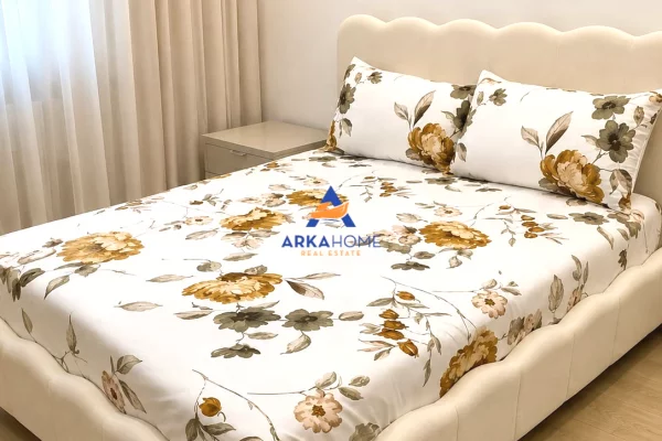 Shtepi me qera Apartament ne Tirane, 2+1, Mobilimi E mobiluar, Pagesa 652  Euro.