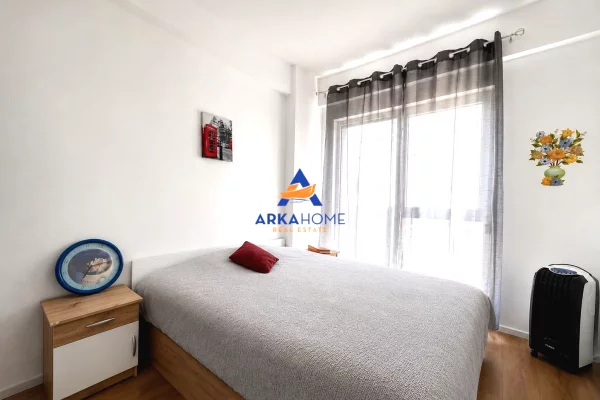 Shtepi me qera Apartament ne Tirane, 1+1, Mobilimi E mobiluar, Pagesa 400  Euro.