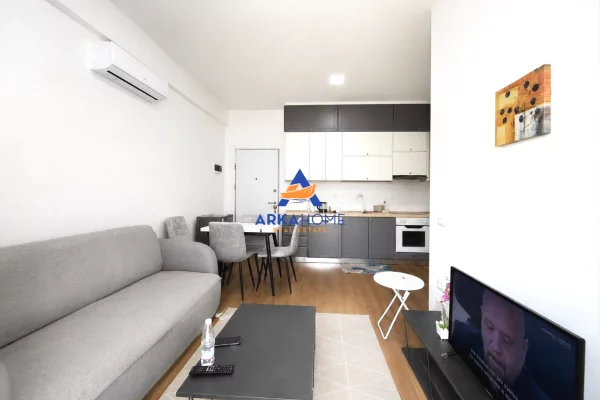 Shtepi me qera 1+1 ne Tirane - 400 Euro