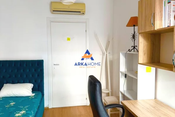 Shtepi me qera Apartament ne Tirane, 2+1, Mobilimi E mobiluar, Pagesa 800  Euro.
