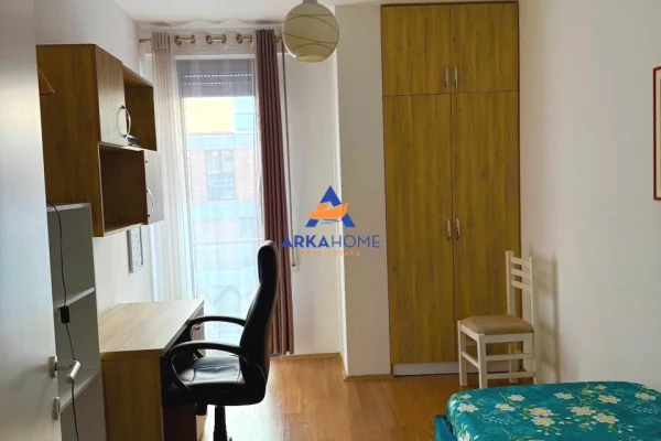 Shtepi me qera Apartament ne Tirane, 2+1, Mobilimi E mobiluar, Pagesa 800  Euro.