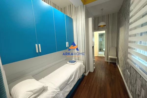 Shtepi me qera Apartament ne Tirane, 2+1, Mobilimi E mobiluar, Pagesa 750  Euro.