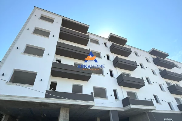 SHITET APARTMENT 1+1+ BALLKON "KAMEZ" 67500 EURO