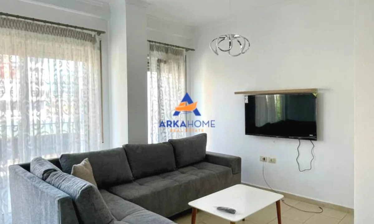 Shtepi me qera Apartament ne Tirane, 1+1, Mobilimi E mobiluar, Pagesa 800  Euro.