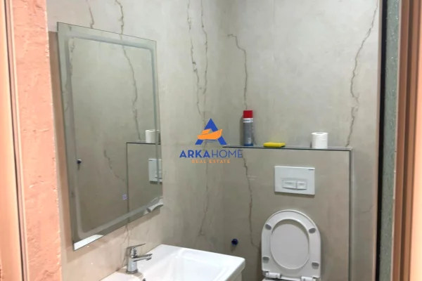 JEPET ZYRE ME QERA 120 M2 "LSI, BLLOK" 1500 EURO